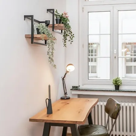Apartment Center Elegance Light