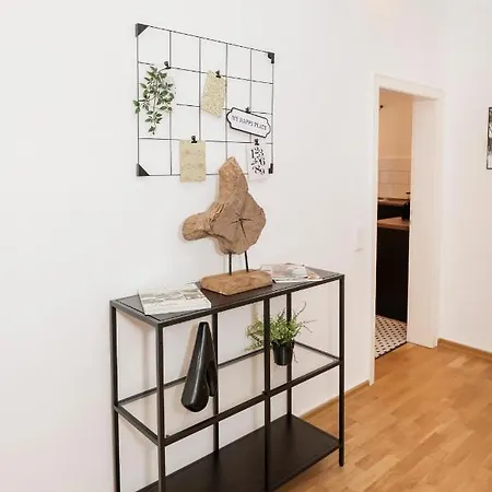 Center Elegance Light