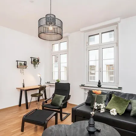 Center Elegance Light Apartment Krefeld